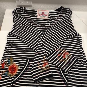 Johnny Was ladies L striped tunic